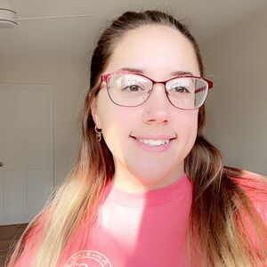 Meet your Posher, Nichole